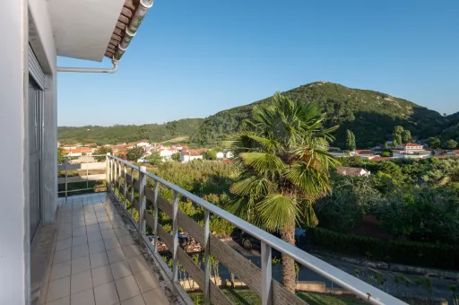 🏡  Moradia T5+ terreno Columbeira/Bombarral 🌿