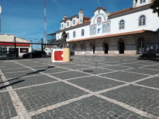Residential building in the center of Vila Franca de Xira.