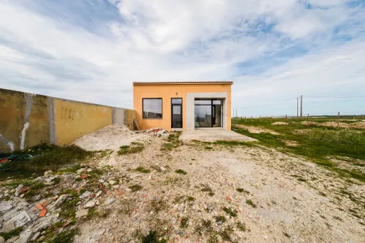 Unit with Industrial License + Preliminary Project for Accommodation | 3.106 m² | Ferrel