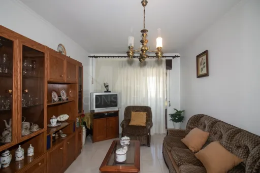 Apartamento T2 no Carregado