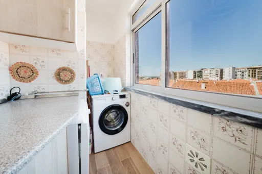 2 bedroom apartment in Bairro Azul
