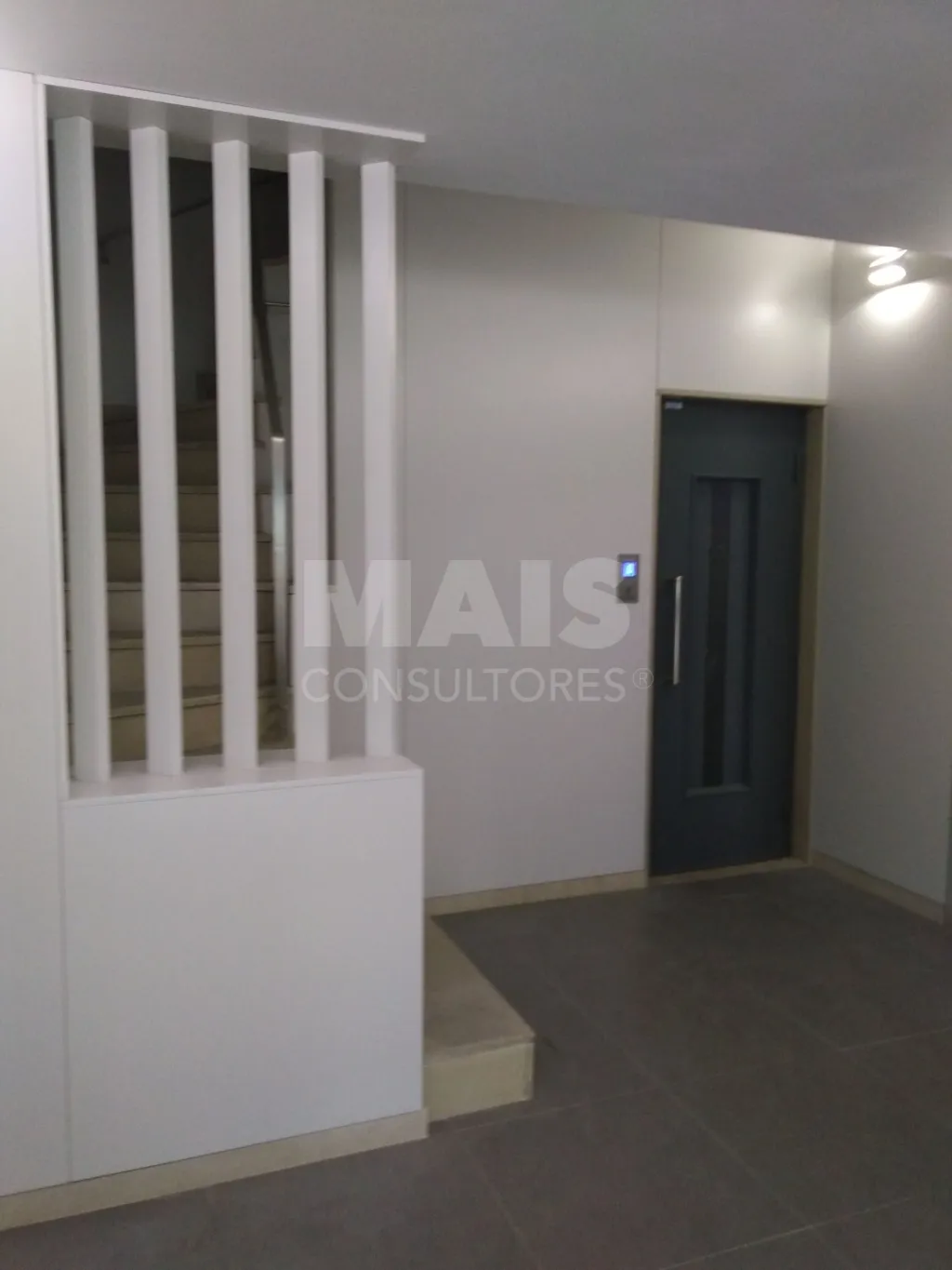 Apartamento T4 Remodelado em Cedofeita (Santo Ildefonso), Porto