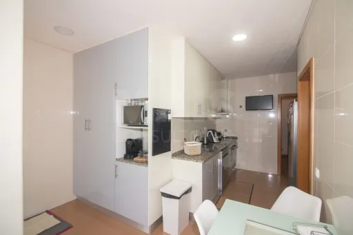 Apartamento T3 com Terraço