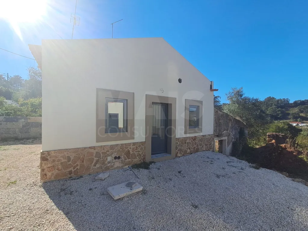 Moradia T1+1 Remodeladas a 10 minutos da cidade