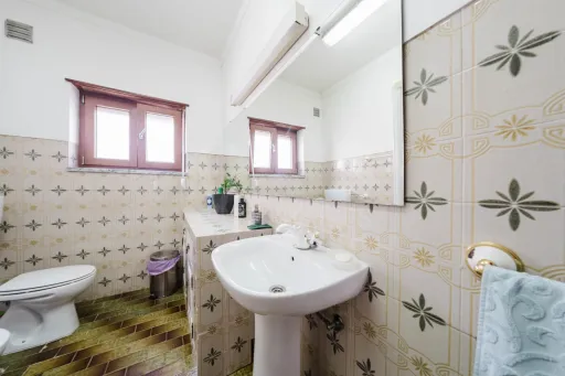 Moradia Isolada T7 no Bombarral | Espaço, Tranquilidade e Proximidade do Centro 🏡