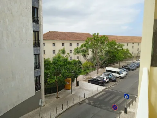 Excelente Apartamento T2 Ajuda