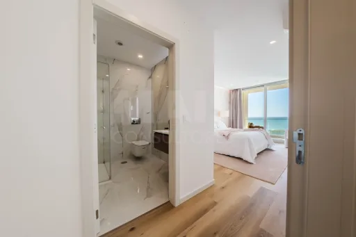 Villas Mar – Moradia V3  com piscina e vista mar  a 150 metros da Praia -