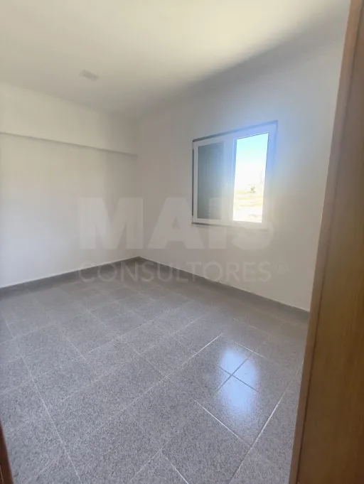 Propriedade com Piscina e Instalações Equestres – Um Refúgio Tranquilo com Potencial de Expansão