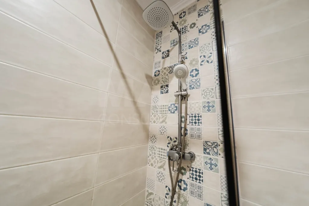 Apartamento T3+1 no Centro de Peniche com Terraço Privativo e Elevada Rentabilidade
