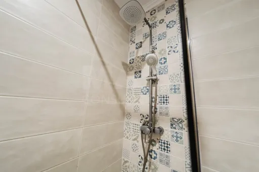 Apartamento T3+1 no Centro de Peniche com Terraço Privativo e Elevada Rentabilidade
