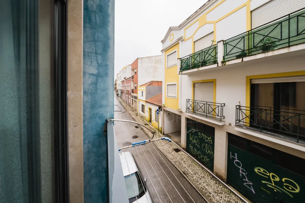 Apartamento T2 no Centro com Garagem e Estacionamento