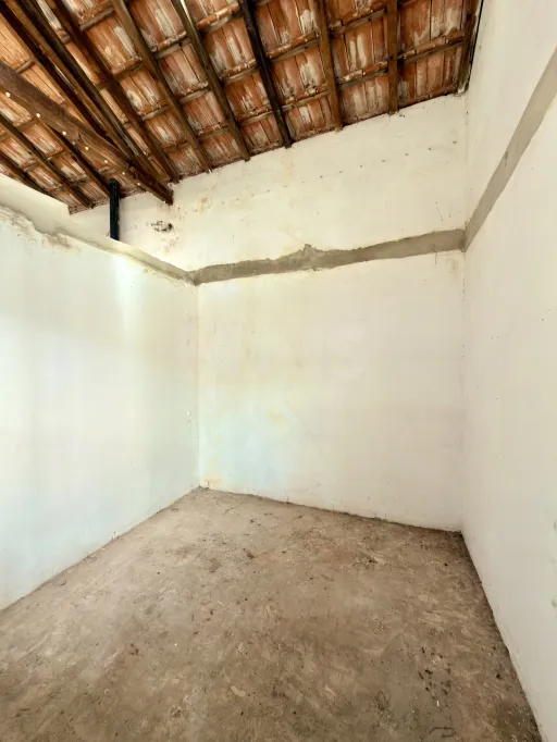 ARMAZÉM | 220 m² | Centro de Peniche