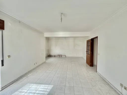 2 bedroom apartment in the center of Benavente