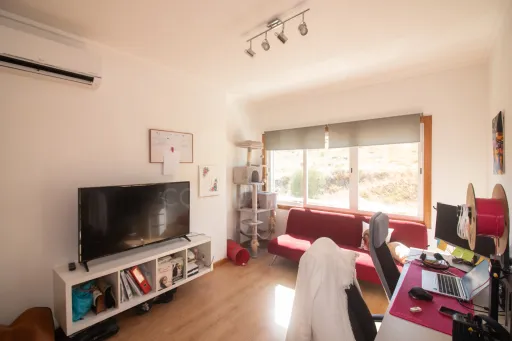 Apartamento T2 Moderno com Garagem | A-da-Beja, Amadora