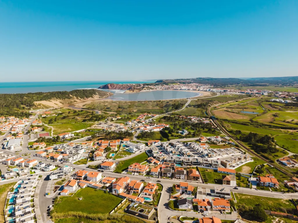 Terreno com Viabilidade para 7 Moradias | Salir do Porto