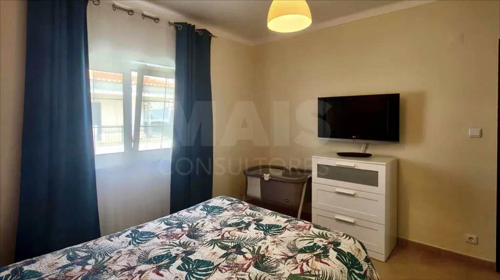 2-Bedroom + 1 Apartment in a Townhouse with a Terrace, Ocean View, Jacuzzi, and Parking!