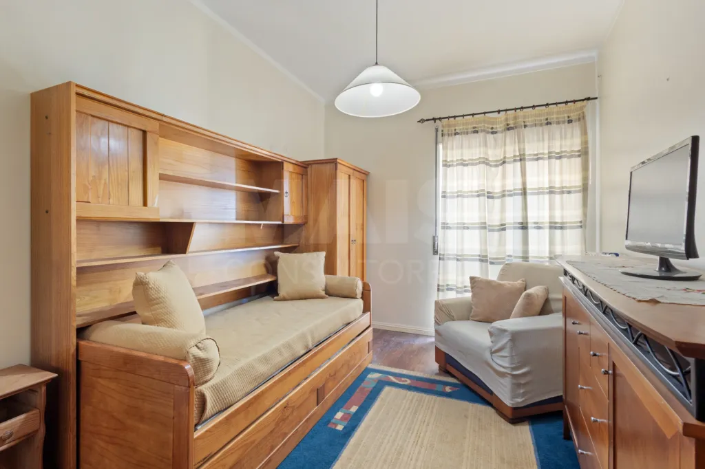 2 bedroom apartment in the center of Peniche