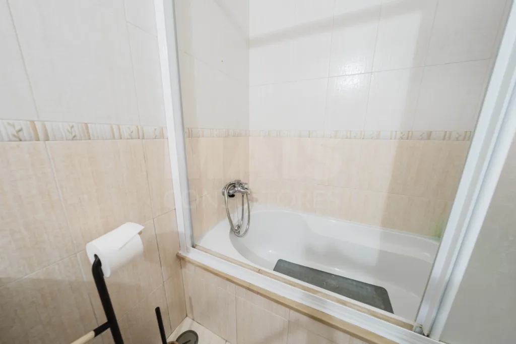 Apartamento T2 Renovado Com Vista Mar Em Peniche