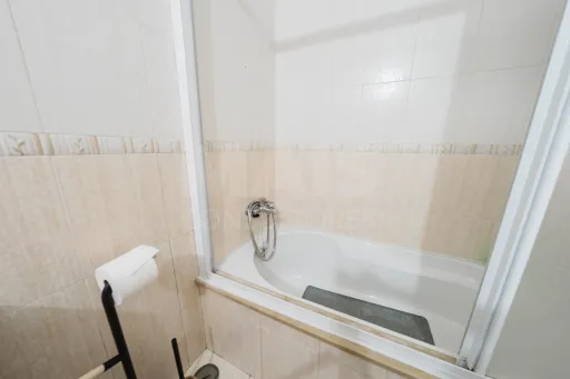 Renovated 2-Bedroom Apartment with Ocean View in Peniche