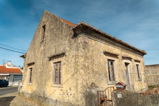 Casa Velha - Memória, potencial e uma nova história na Abrunheira