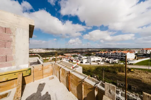 Moradia T3 em Construção com Vista Mar – Areia Branca, Lourinhã