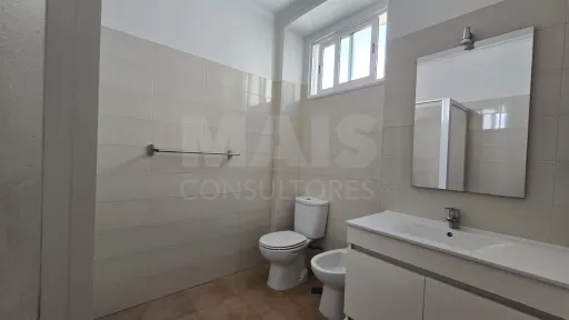 Two-bedroom apartment in Alcântara