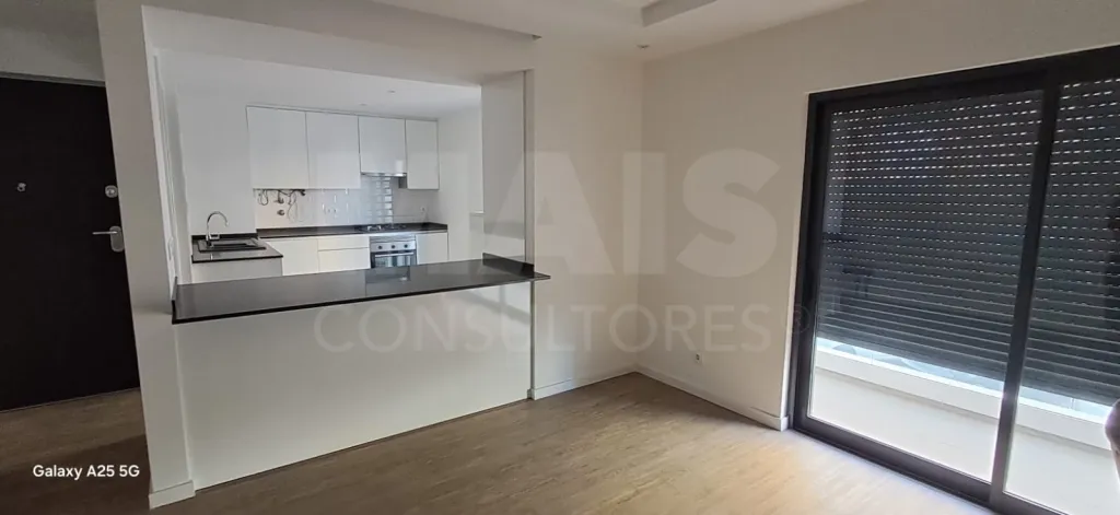 Apartamento T2 em Olhão, sem mobília