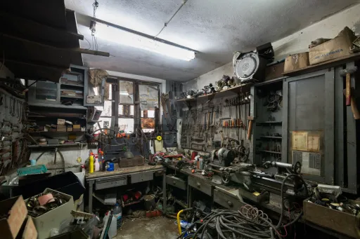 Prédio em propriedade total, localizado numa zona central da Lourinhã,