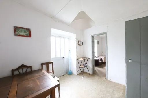 Casa de habitação e terreno Meca- Alenquer