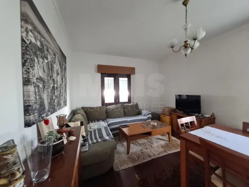 Moradia T2 com Jardim em Sines