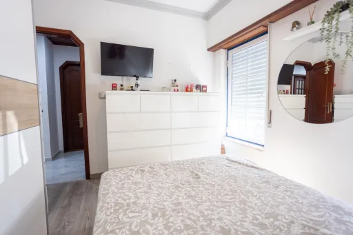 Apartamento T3 com arrecadação em Samora Correia