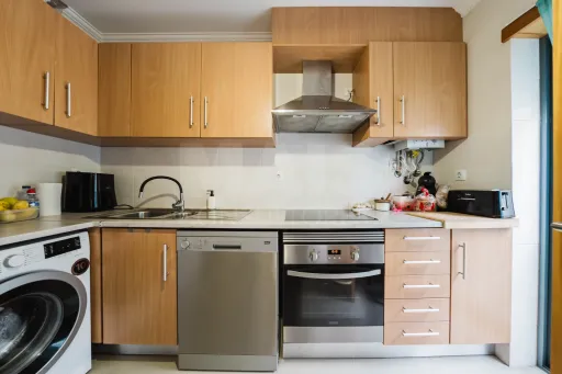Apartamento T2 no Centro com Garagem e Estacionamento
