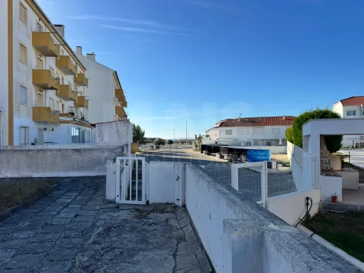Restaurant 50m from the beach with terrace!