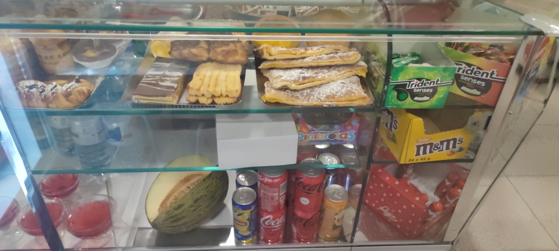 Café Pastelaria Central em Sacavém