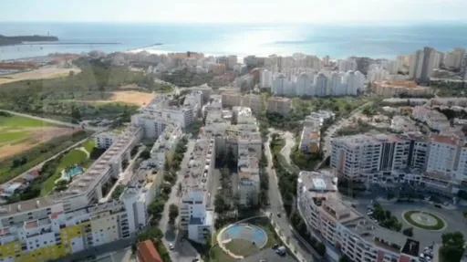 Apartamento T2 com Estacionamento | Próximo da Praia da Rocha – Encosta da Marina  - Portimão