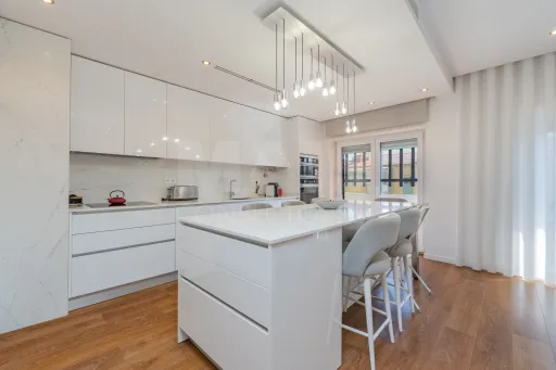 Apartamento T5 de excelência em Alverca do Ribatejo