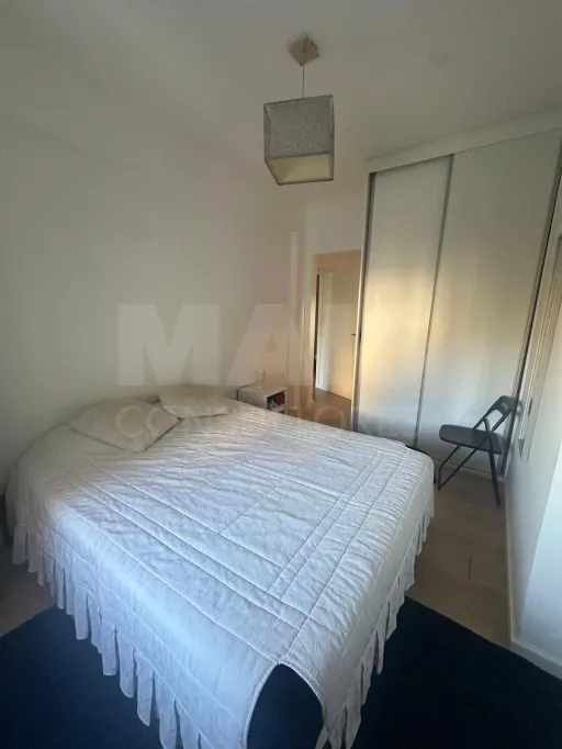 Apartamento T3 totalmente remodelado na Póvoa de Santa Iria com vista rio