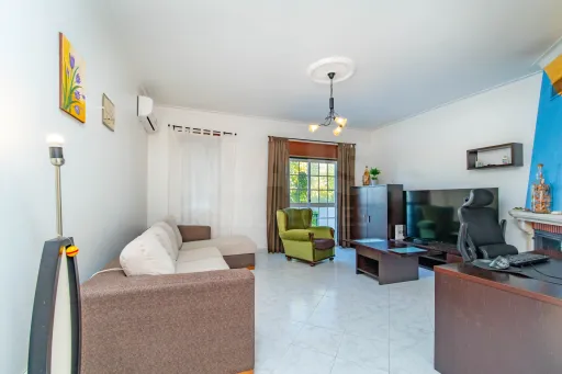 Apartamento T2 em Samora Correia