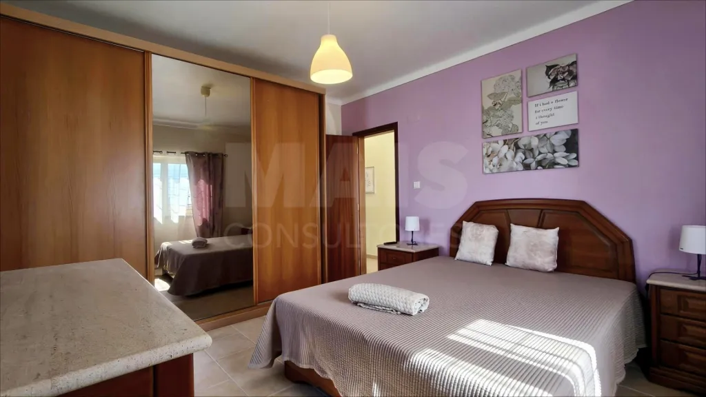 2-Bedroom + 1 Apartment in a Townhouse with a Terrace, Ocean View, Jacuzzi, and Parking!