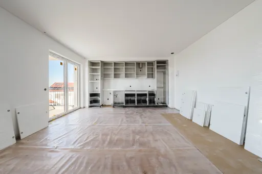 Apartamento T2 Novo com Garagem Privativa e Varanda Ampla em Ferrel junto ao Baleal Fracção G