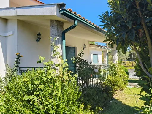 4 bedroom house in Côja
