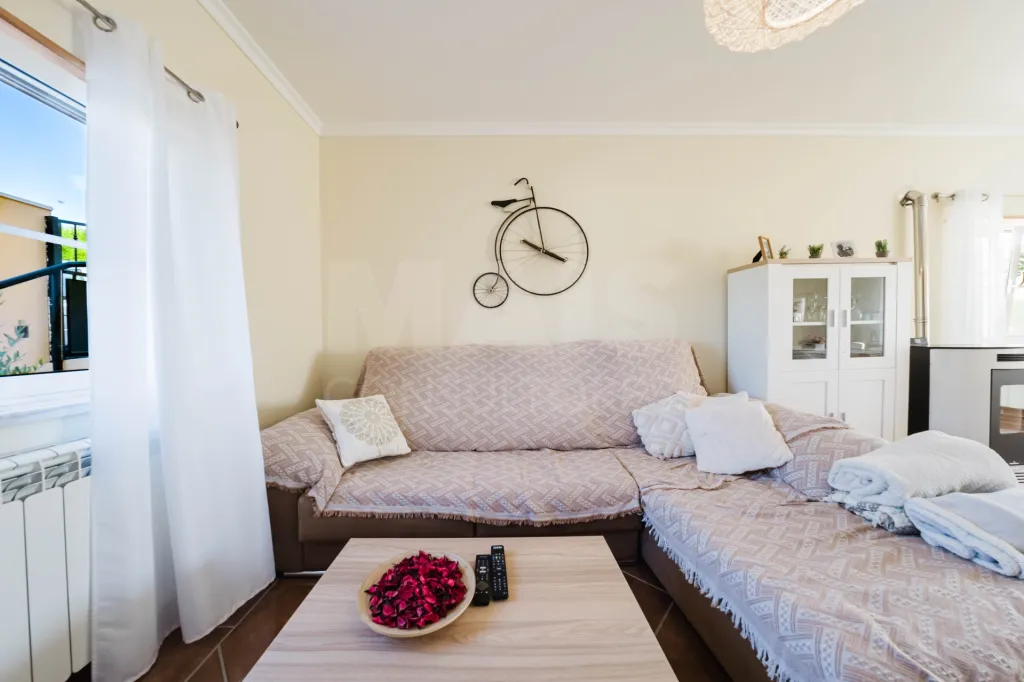 🏡 3-Bedroom House—Furnished and Fully Equipped | Jacuzzi | Garage | Backyard