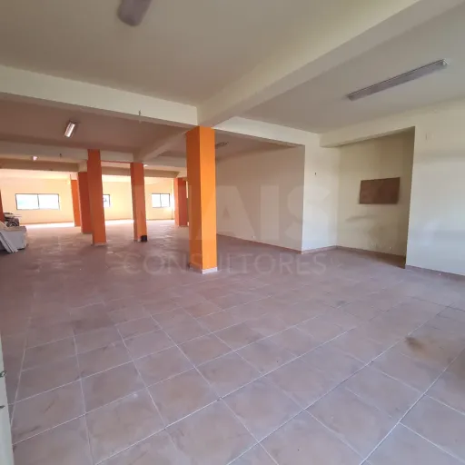 🏠 Loja para Transformação em Apartamento T3+1