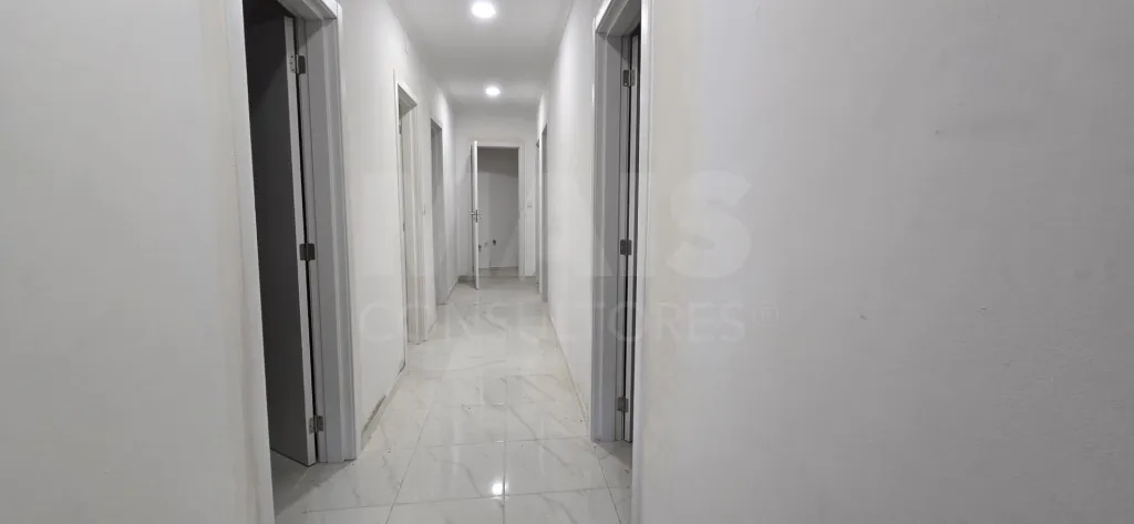 Renovated 3-Bedroom Ground-Floor Apartment with Patio in Benavente