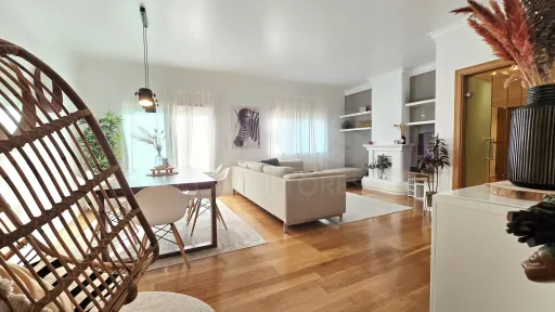 🏡 Duplex T2+1 com Terraço | Santo António da Caparica