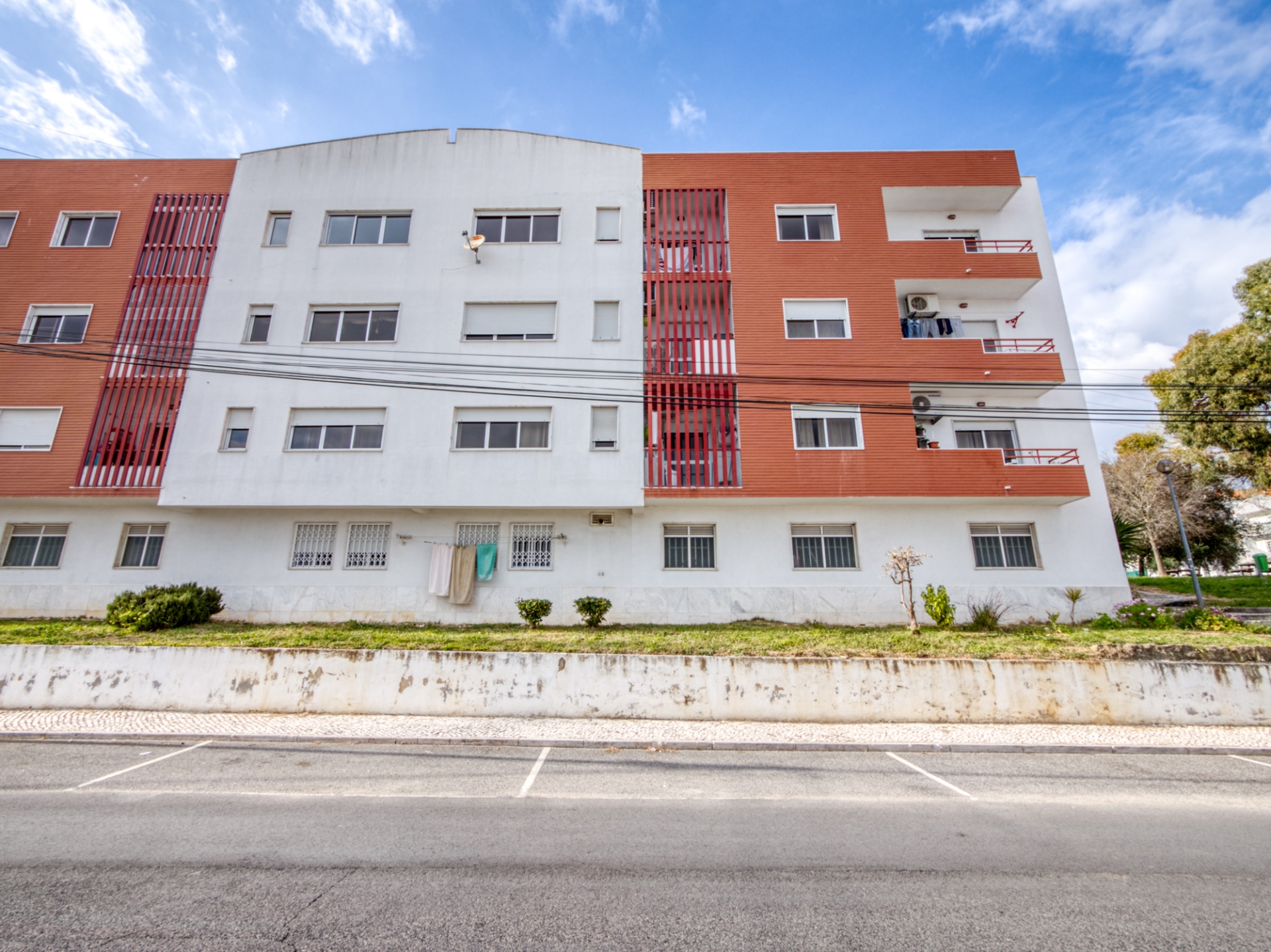 Fantástico apartamento T3 Remodelado com vista Rio no Sobralinho