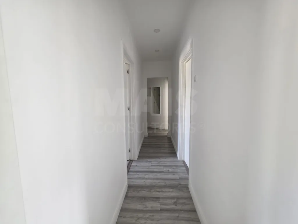 T2+1 remodelado no centro de Queluz |  Equipa Top+