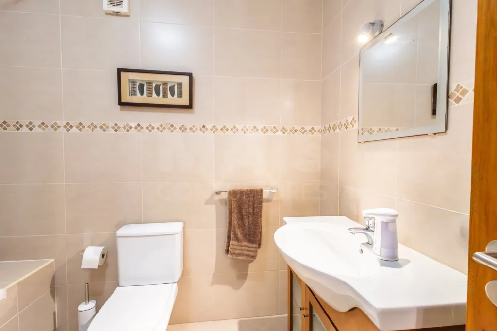 Apartamento T2 com garagem