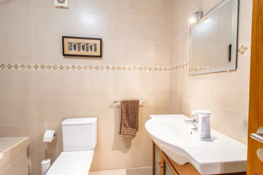 Apartamento T2 com garagem