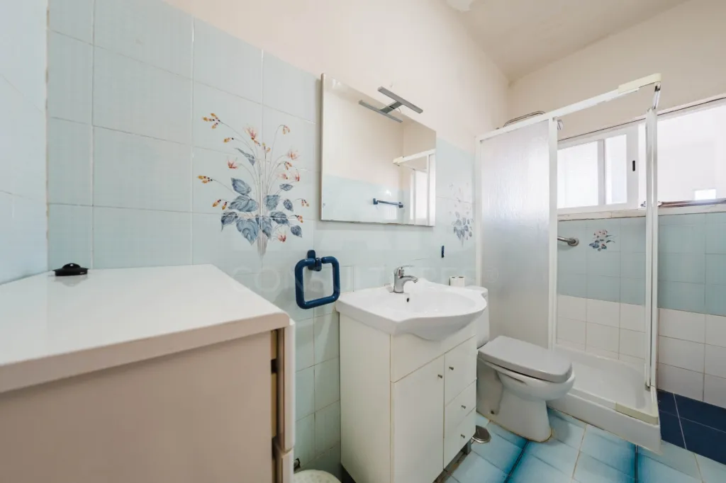 3-bedroom house with a backyard in a quiet neighborhood